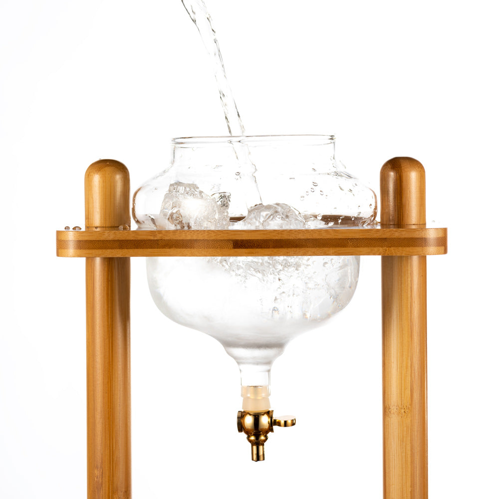 Yama Glass Cold Brew Tower – Bamboo Straight Frame – 6–8 Cup (32 oz)