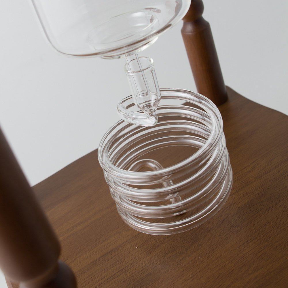 Yama Glass Cold Brew Tower – Curved Brown Wood Frame – 25 Cup (100 oz)